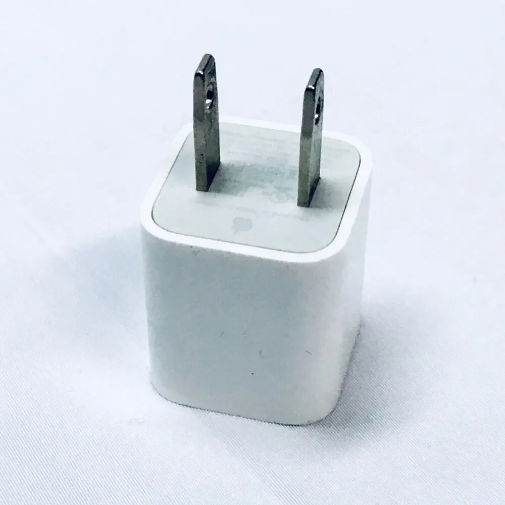 Apple 5W USB Power Adapter